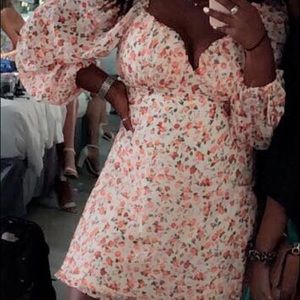 SOLD- Floral Missguided dress
